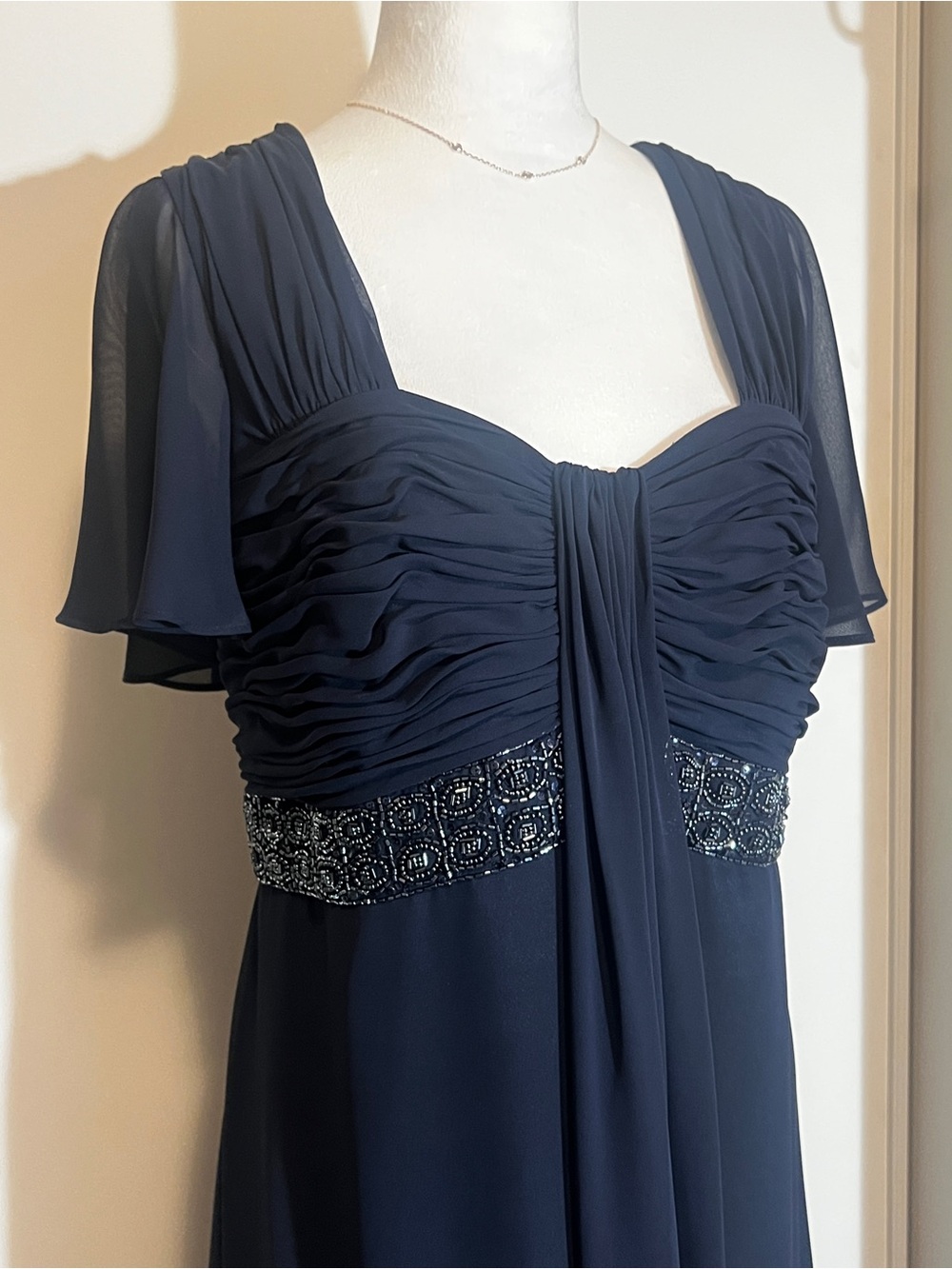 💍 David's Bridal Chiffon Ruched Beaded Empire Gown Navy Blue